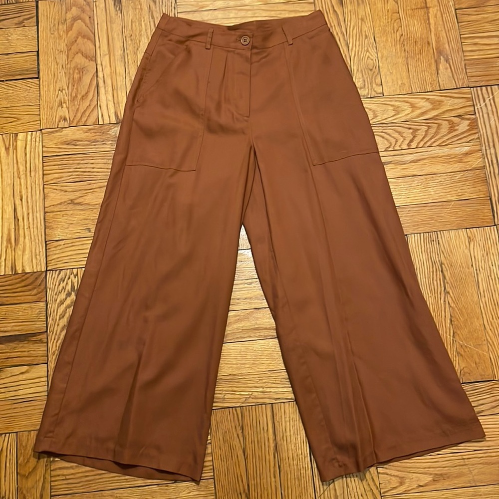 Elie Tahari Cropped Wide Leg pants